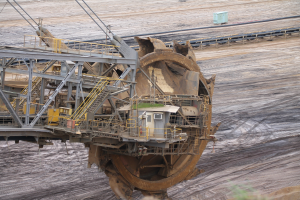 HZA-BI: Mini-Bagger ohne Zolldokumente/Bielefelder Zoll entdeckt Schmuggeltentat auf der A2 bei Hamm