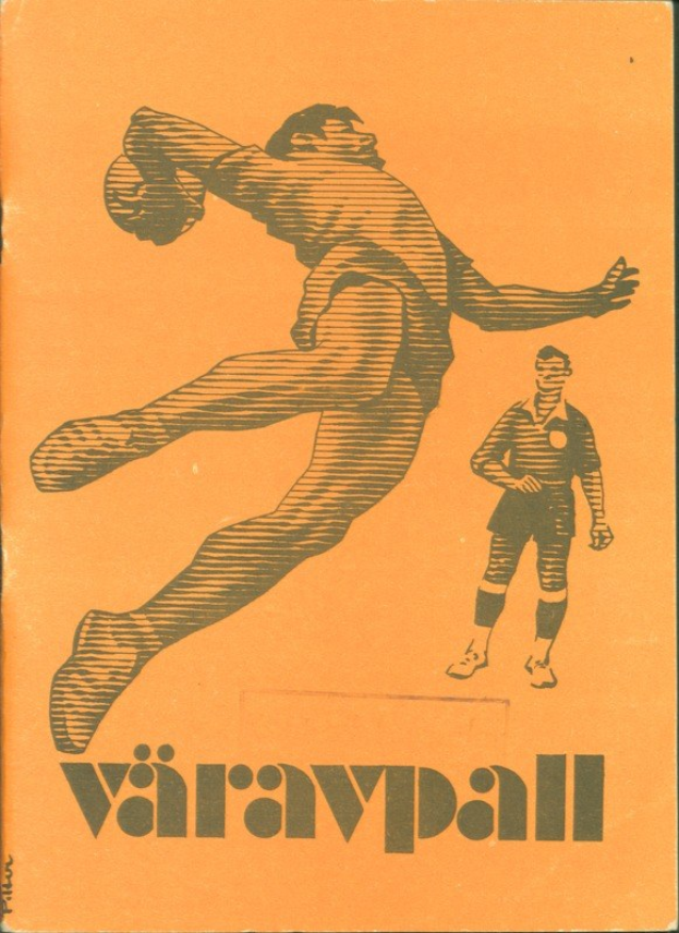 Buchumschlag mit einem Mann in Fußballuniform, der einen Fußball tritt, mit entschlossener Miene und Text 'Värvall Football Programme'.
