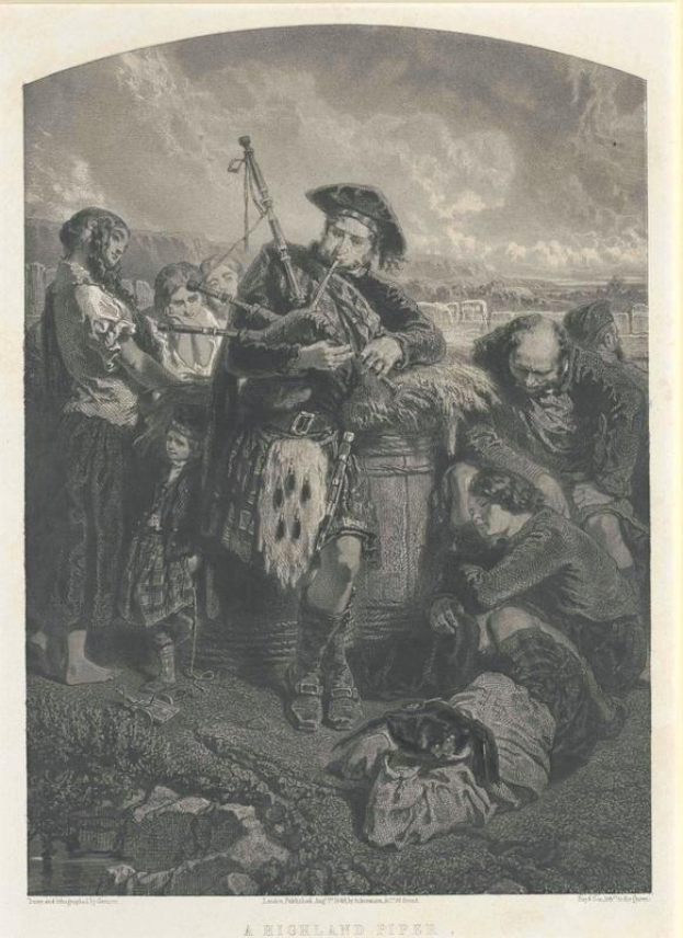 Schwarze und weiße Gravur eines Mannes, der vor einer Gruppe von Menschen eine Dudelsackpfeife spielt, mit einem bewölkten Himmel im Hintergrund, beschriftet mit "A Highland Pipe" unten.